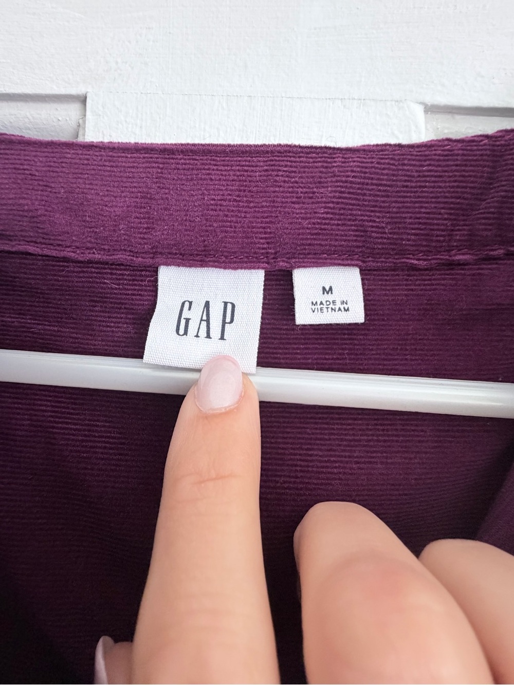 GAP Plum Ribbed Button-Up Top - Picture 2 of 3